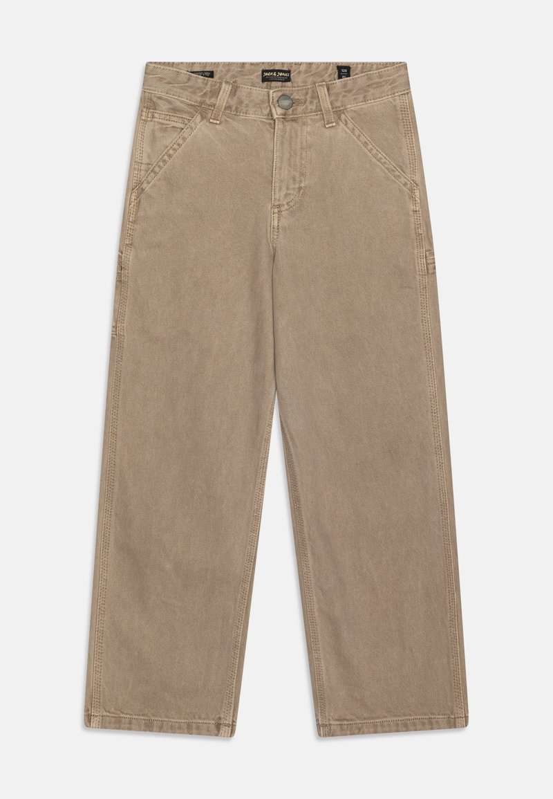 Jeans a sigaretta
