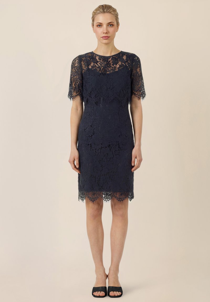 Stilvolle Apart Kleid Bildnie10126
