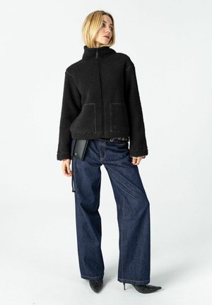 Coster Copenhagen, JAMIE ZIPPER - Яке от полар - black -