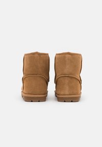 Marks & Spencer Botas para la nieve - cognac