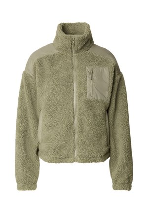 Veste sherpa vert olive à fermeture éclair intégrale, col montant, panneaux d'épaule en nylon et poche poitrine zippée sur le côté gauche.