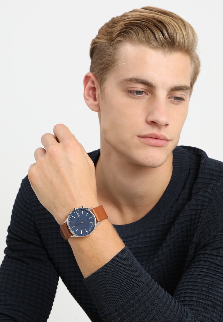 skagen connected holst
