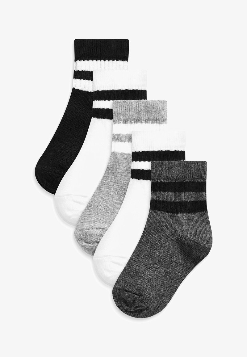 Fünf Paar Knöchelsocken in Schwarz, Weiß und Grau. Gerippte Textur mit kontrastierenden Streifen. Baumwollmischung für Komfort.