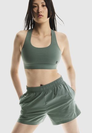 CORE  - Športne kratke hlače - olive