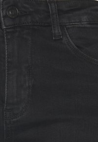 Freequent Calças de ganga justas - black