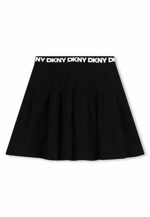Jupe plissée noire avec taille élastique, ornée de texte logo DKNY blanc répété.