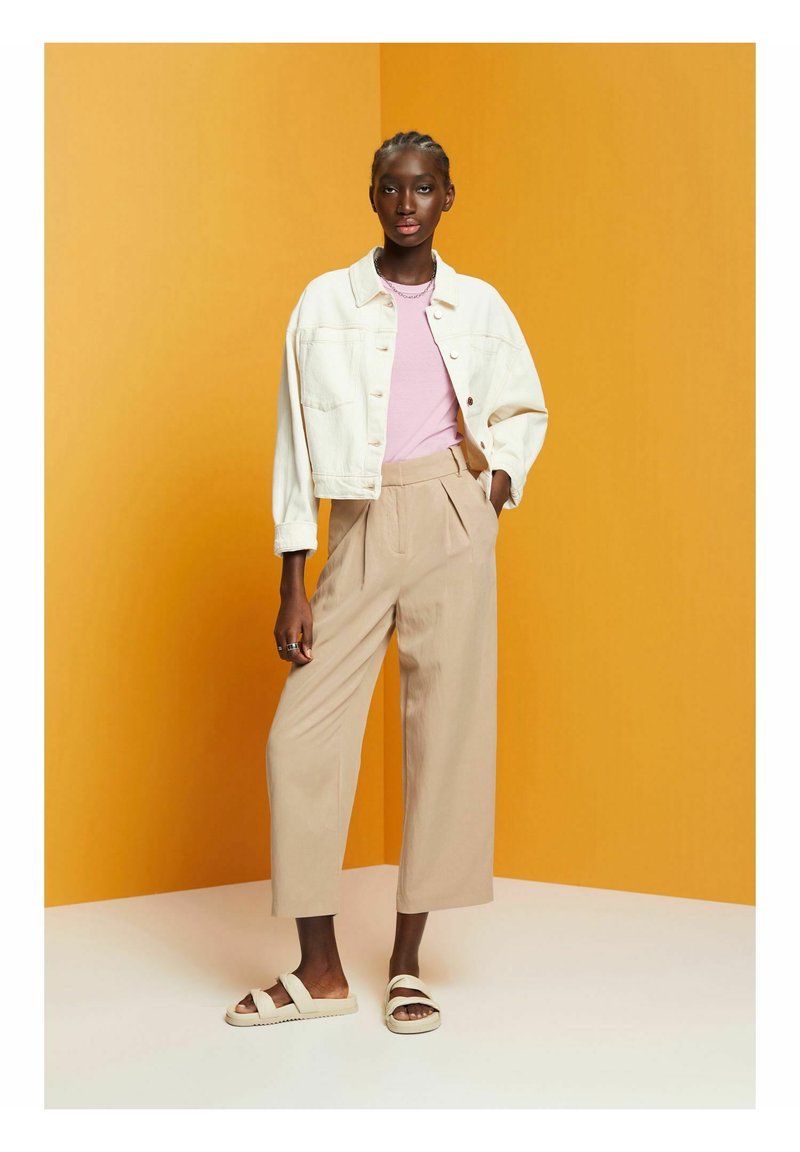 edc by Esprit INDOOR Denim jacket light beige/mottled beige Zalando.ie