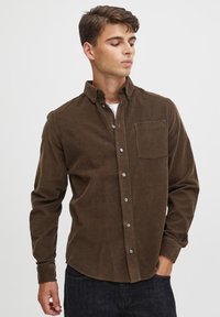 Casual Friday ÜBERGANGS ANTON - Camisa - braun