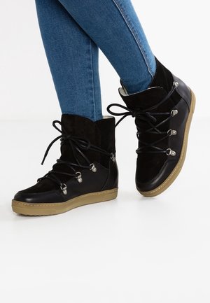 Ankle Boot - black