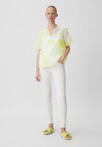 comma casual identity Blouse - helles zitrone