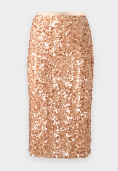 Gonna a matita con paillettes color oro rosa, lunghezza al ginocchio. Presenta paillettes lucide e fitte su una base di tessuto liscia. I bordi sono puliti con una silhouette aderente.