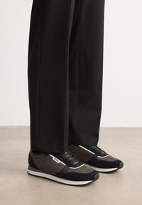 Non sélectionné, open green