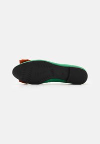 Marco Tozzi Klassischer Ballerina - leaf green