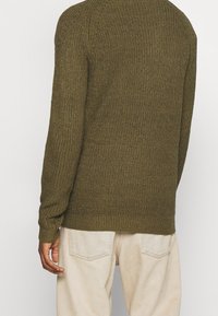 Redefined Rebel Maglione - olive