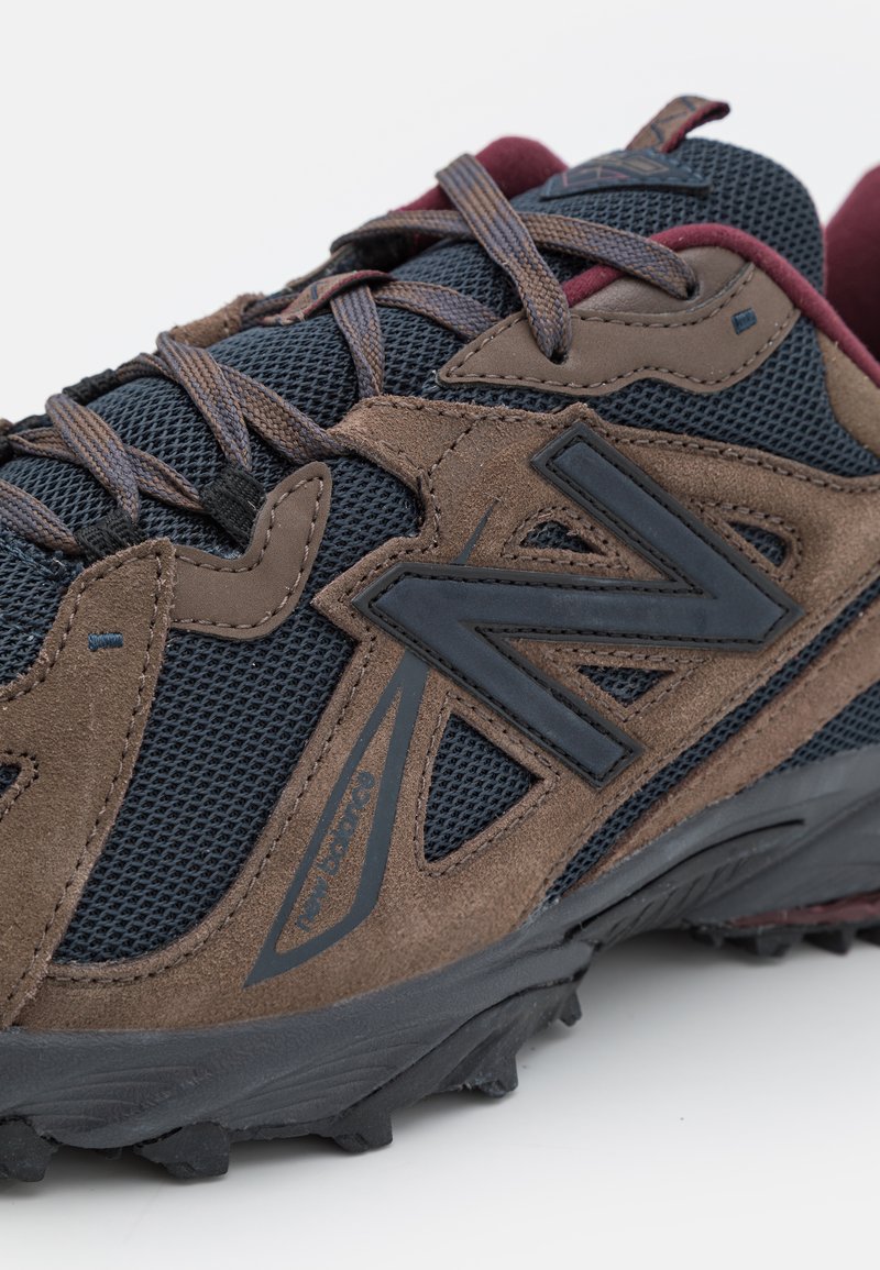 New Balance 610 UNISEX - Sneaker low - dark mushroom/dunkelbraun  