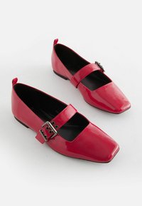 Next EYELET MARY JANE - Ballerina's met enkelbandjes - red