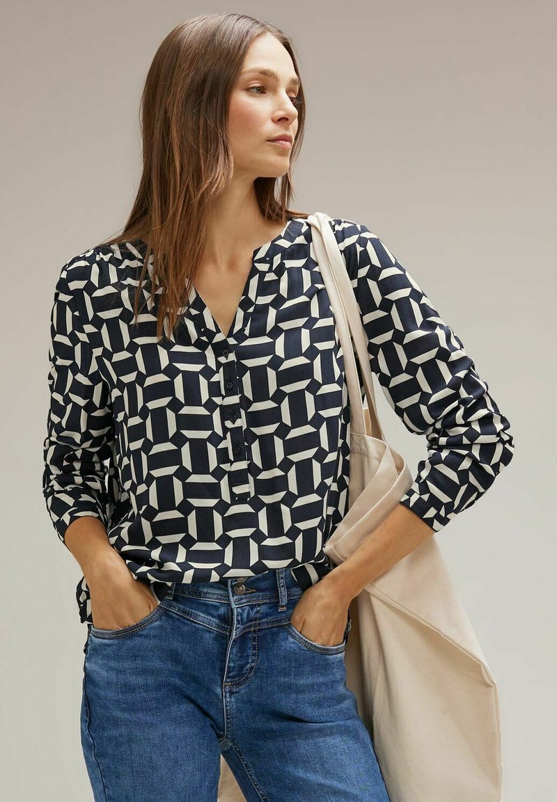 Street One MIT PRINT - Blouse - blau