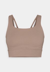 Επιλέχθηκε, mink brown/white