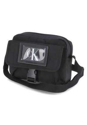 Calvin Klein Jeans CARGO CAMERA  - Schoudertas - black