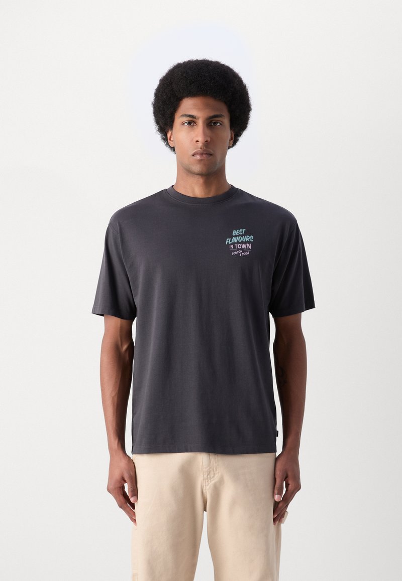 17% Korting Scotch & Soda T-shirt Korte Mouw Wit Front & Back Artwork Tee 172463/0006 | Bos Men Shop