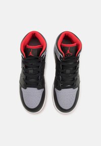 Jordan AIR JORDAN 1 UNISEX - Visoke tenisice - black/cement grey/fire red/white
