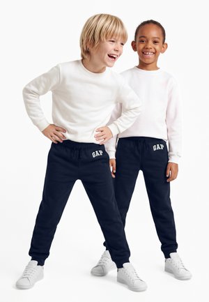 GAP, KIDS RELAXED GAP LOGO JOGGERS - Долнище на анцуг - tapestry navy