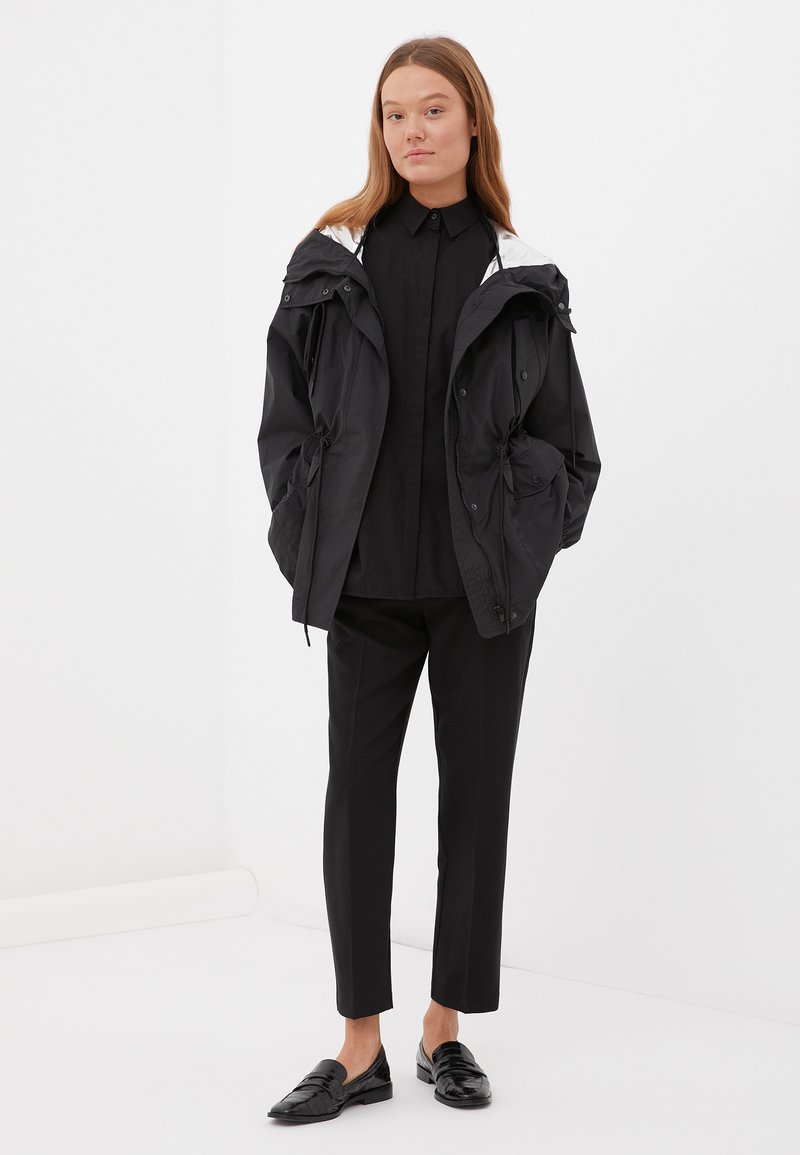 Damen Leichte Jacken | Finn Flare Outdoorjacke black/schwarz - UZ04902 Damen Leichte Jacken | Finn Flare Outdoorjacke black/schwarz - UZ04902