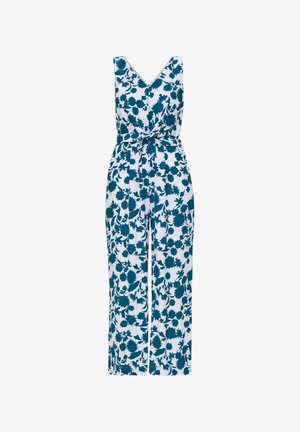 Combinaison florale en blanc et teal, avec un décolleté en V, un design enveloppant et une taille ceinturée ; coupe évasée et texture de tissu lisse.