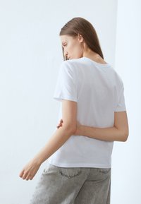 Anna Field - T-shirt z nadrukiem