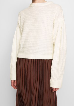 Sweter