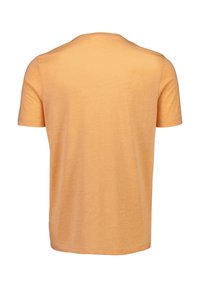 T-shirt arancione a maniche corte realizzata in tessuto morbido; presenta un colletto rotondo e un design semplice e senza decorazioni sul retro.