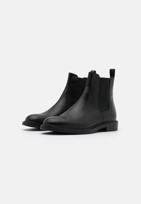 Vagabond Botines - black
