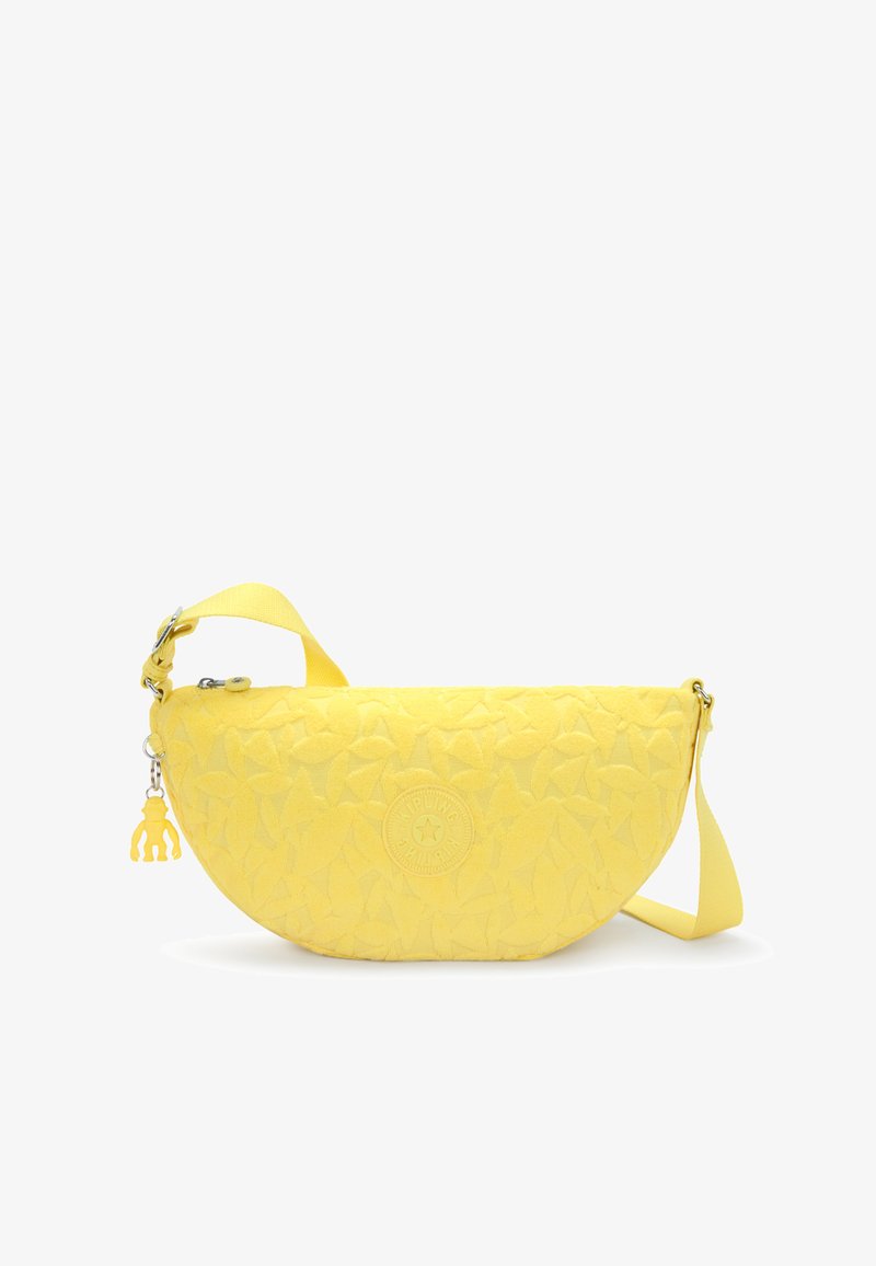 Borsa a pochette gialla realizzata in tessuto texturizzato, con un motivo floreale, logo rotondo e una tracolla removibile con un charm a forma di scimmia.