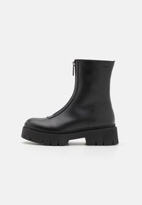 HUGO KRIS ZIP BOOTIE - Platåstøvletter - black