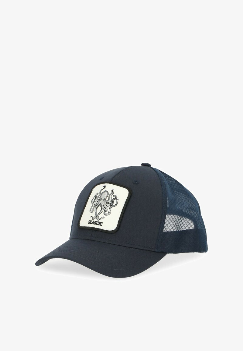 Marine baseball cap med net-sider, prydet med en firkantet hvid lap med et blækspruttegrafik og "SEASTHE" trykt nedenfor.