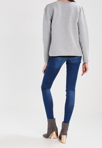 ONLY Chaqueta de punto - mottled light grey