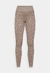 BIDAIA SEAMLESS LEGGING - Tajice - cacao
