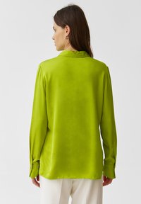 TATUUM NIKA - Hemdbluse - green lemon