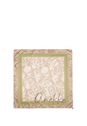 Bufanda cuadrada beige con borde verde oliva claro, decorada con formas abstractas y la palabra "Anekke" en fuente cursiva.