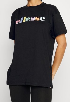 T-shirt en coton noir avec un logo "ellesse" brodé multicolore sur la poitrine, manches courtes et coupe décontractée.