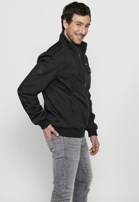 Koroshi Bomber dzseki - black