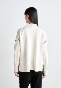 DKNY - Sweter