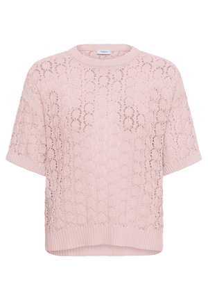 Vaaleanpunainen lyhythihainen neulepusero, jossa on pitsimäinen avoin kirjoneulekuvio, resorireunus helmassa ja hihansuissa sekä pyöreä kaula-aukko.