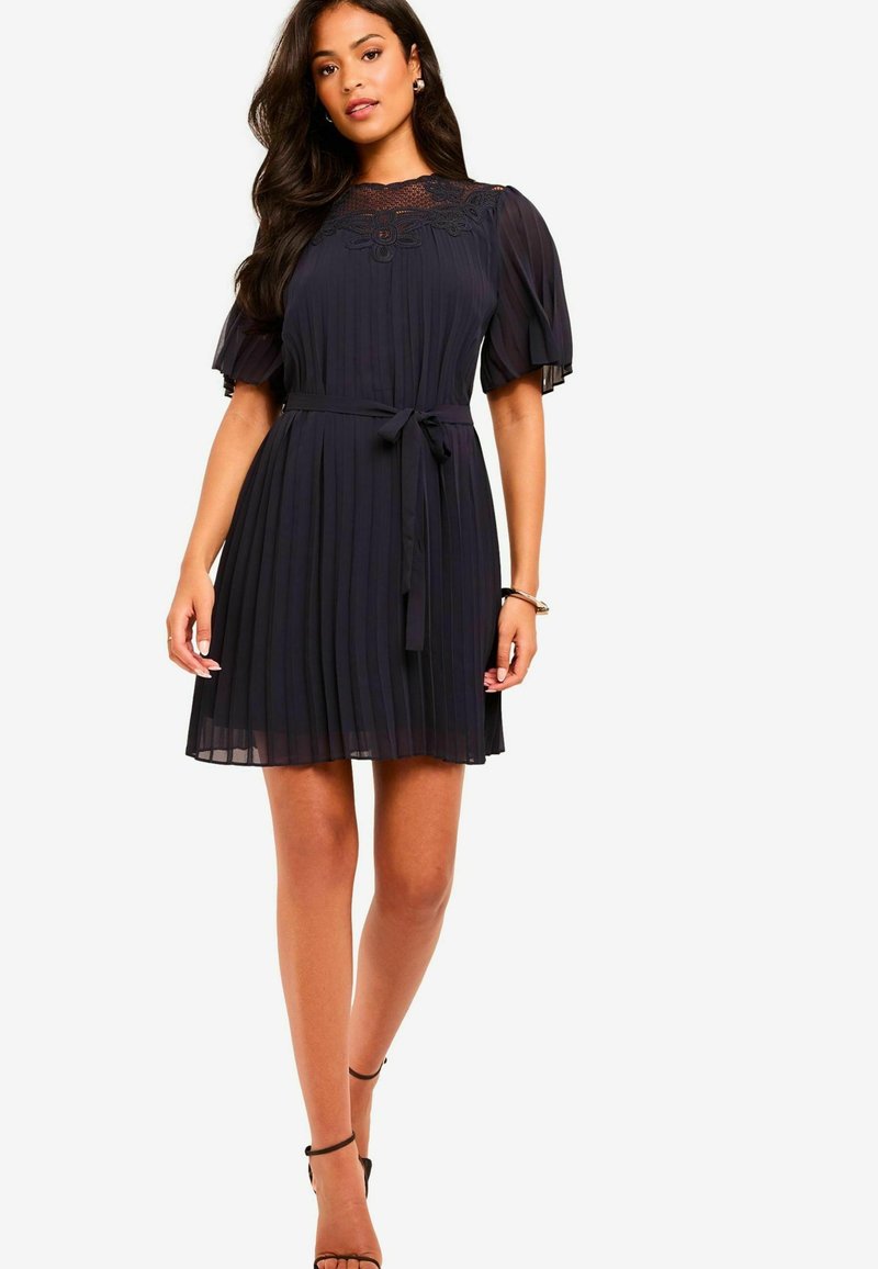 Lipsy REGULAR FIT - FLORAL PLEATED MINI  - Denné šaty - navy