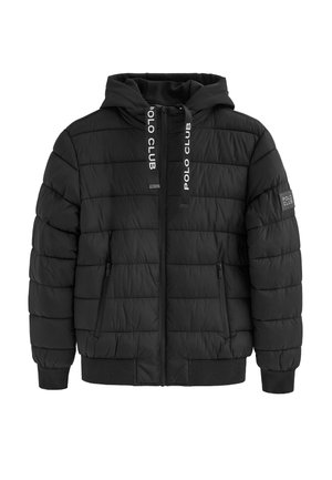 Chaqueta acolchada negra con frente con cremallera, capucha y bolsillos laterales. Presenta costuras acolchadas horizontales y un dobladillo y puños acanalados.