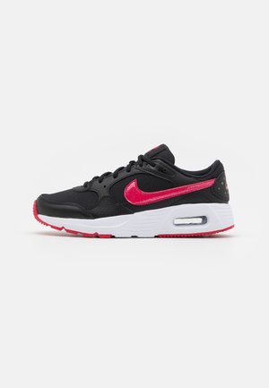 Czarno-czerwone niskie sneakersy z białą podeszwą, widoczną poduszką powietrzną i czerwonym logo Nike swoosh z boku.