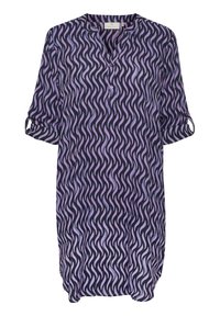 Langärmlige Tunika in dunklem Marineblau mit lila Wellenmuster, mit Kragen, Knopfleiste und hochgekrempelten Ärmeln für anpassbare Länge.