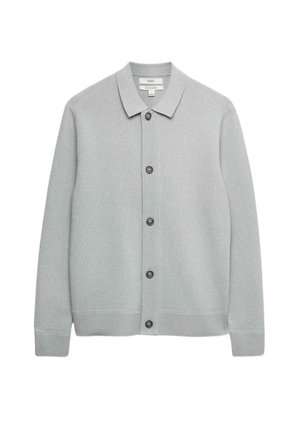 Cardigan grigio chiaro lavorato a maglia con colletto piatto, chiusura frontale con bottoni, polsini e orlo a coste. Texture morbida e design semplice.