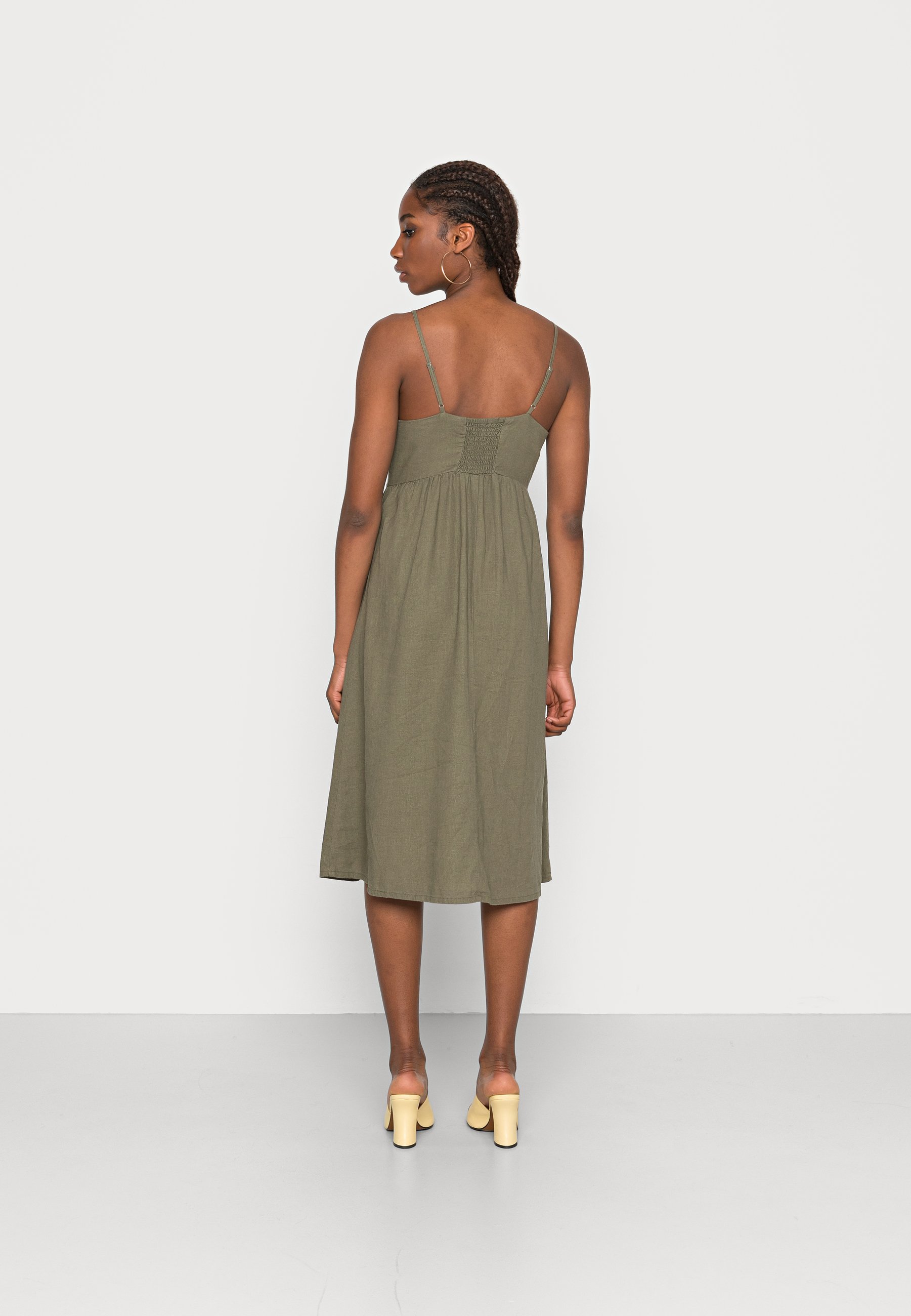 JDY SAY STRAP BELOW KNEE - Day dress 