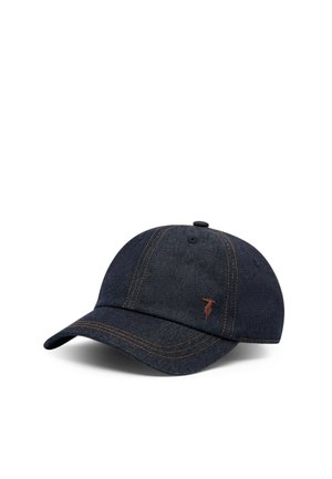 Cappellino da baseball in denim blu scuro con cuciture marroni e piccolo logo ricamato marrone sul pannello frontale, mostrato su sfondo bianco.